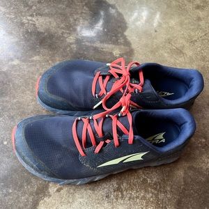 Altra superior 5 trail running shoes